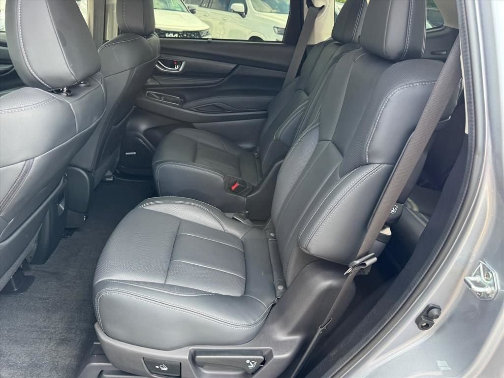 Used 2024 Subaru Ascent Limited w/ Technology Package AWD/4WD image 14
