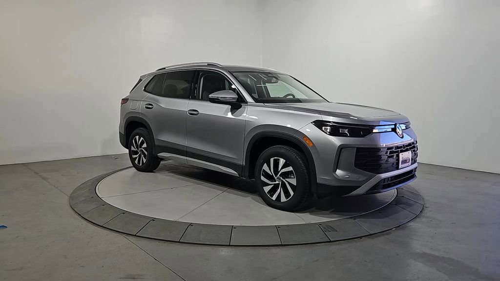 New 2026 Volkswagen Tiguan S image 7