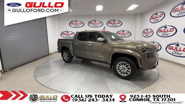 Used 2024 Toyota Tacoma Limited w/ Limited Package (LT) AWD/4WD image 2
