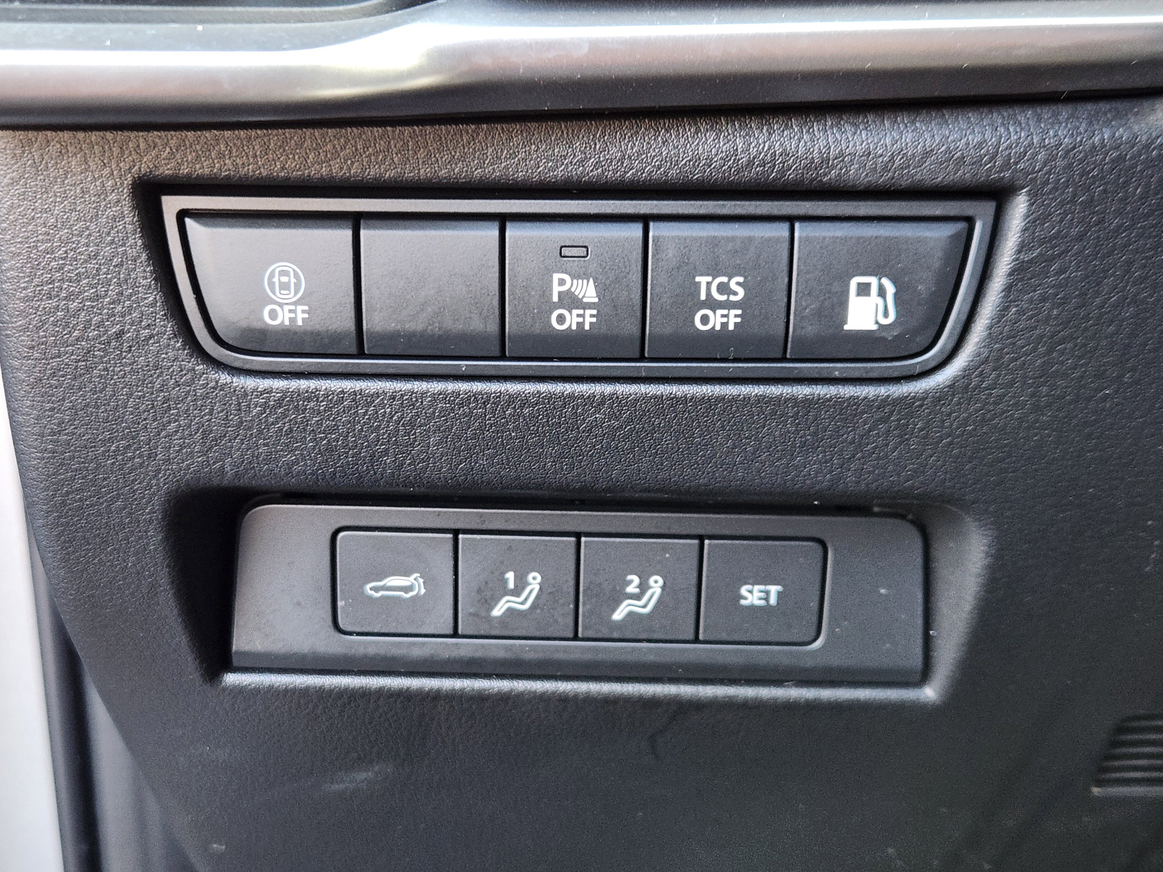 Certified 2024 MAZDA CX-90 Plug-In Hybrid w/ Premium Pkg image 27