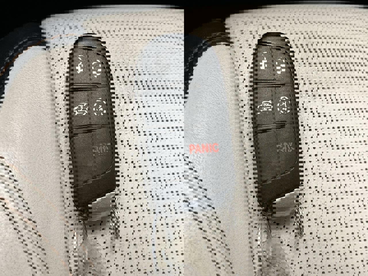 Used 2015 Dodge Charger SXT w/ AWD Plus Group image 24