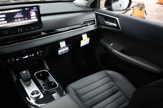 New 2026 Mitsubishi Outlander SE FWD image 22