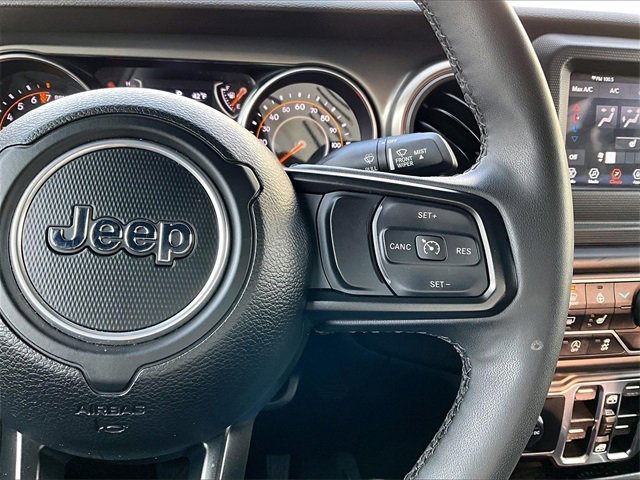 Used 2023 Jeep Gladiator Sport image 24