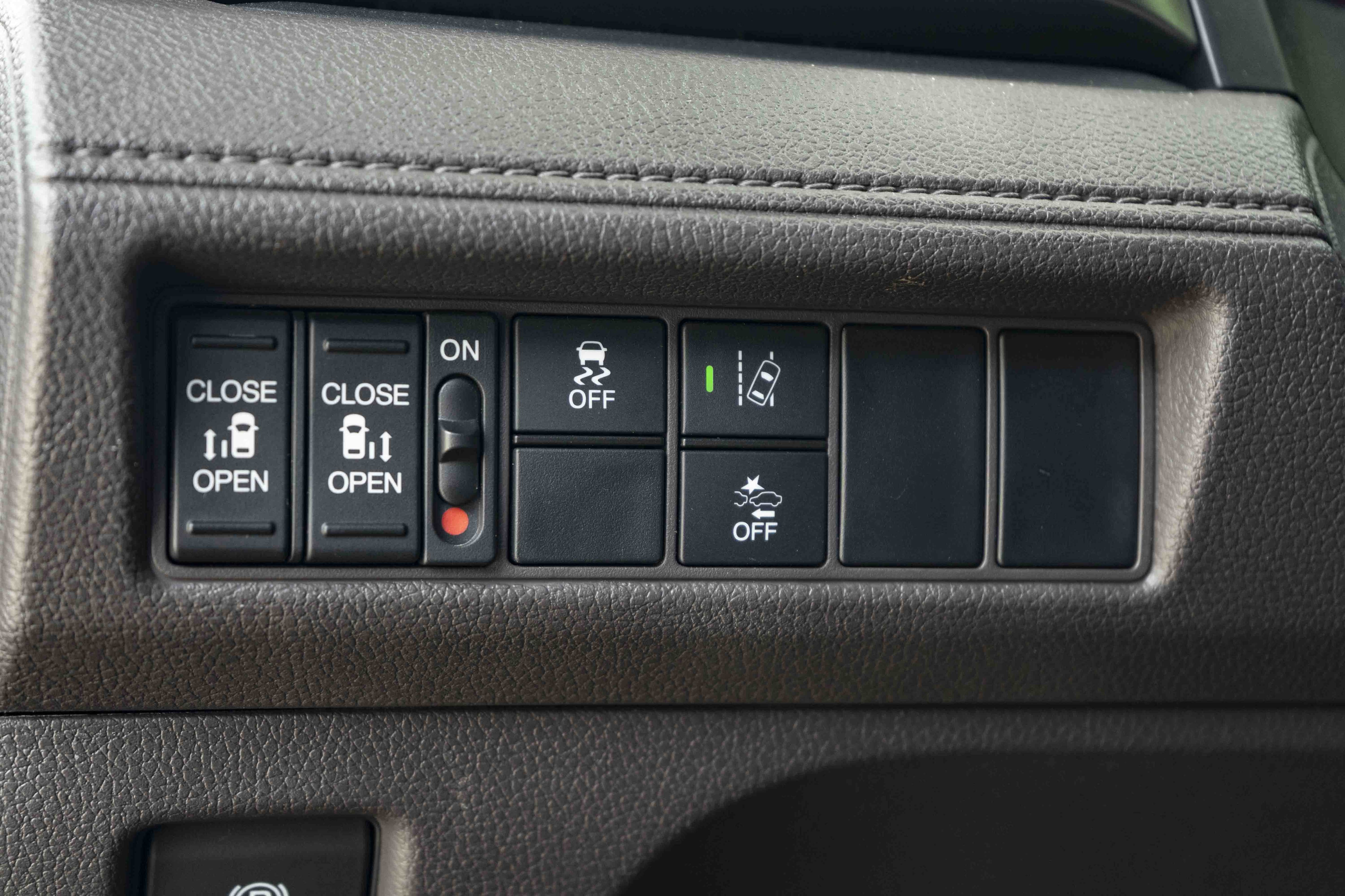 Used 2020 Honda Odyssey EX image 37