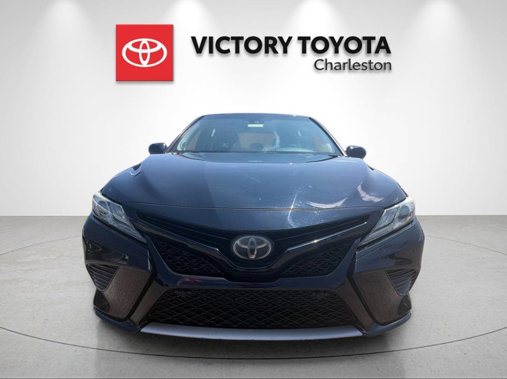 Used 2018 Toyota Camry XSE FWD image 8