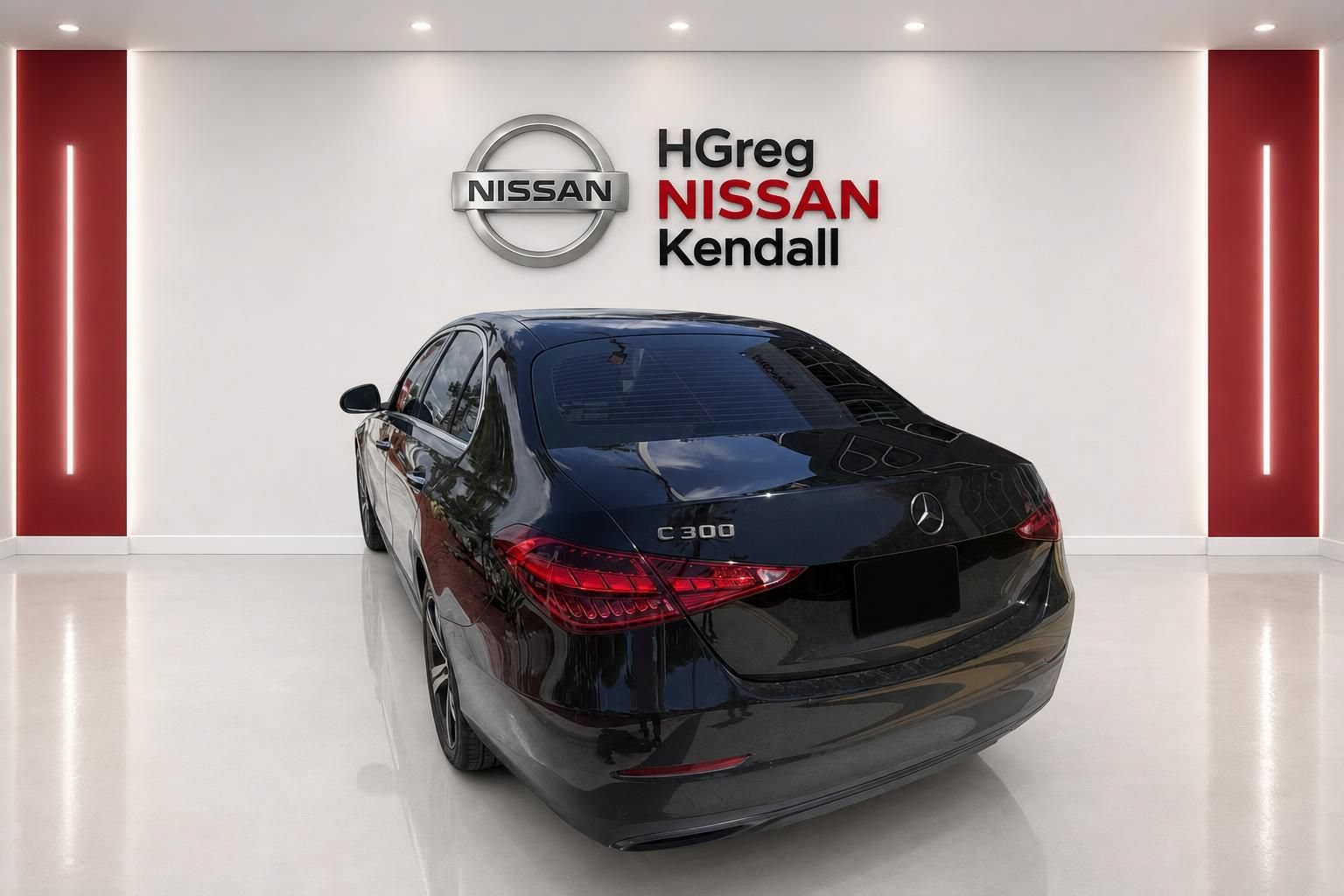 Used 2022 Mercedes-Benz C 300 Sedan image 4