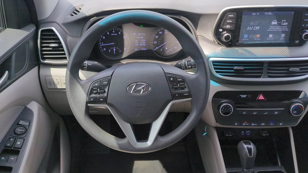 Used 2019 Hyundai Tucson Value FWD image 12