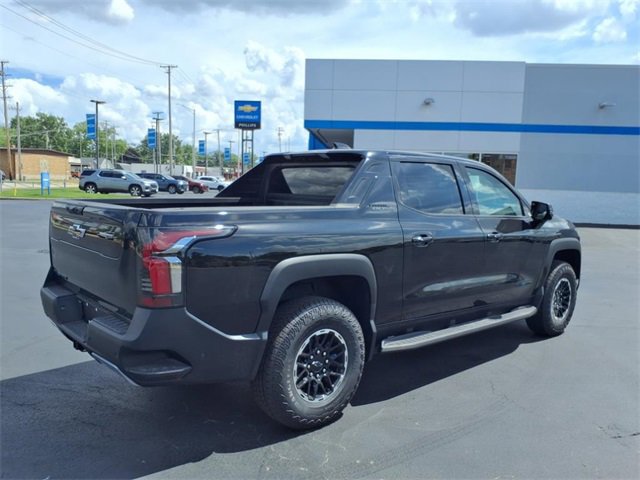 New 2026 Chevrolet Silverado EV Trail Boss image 4
