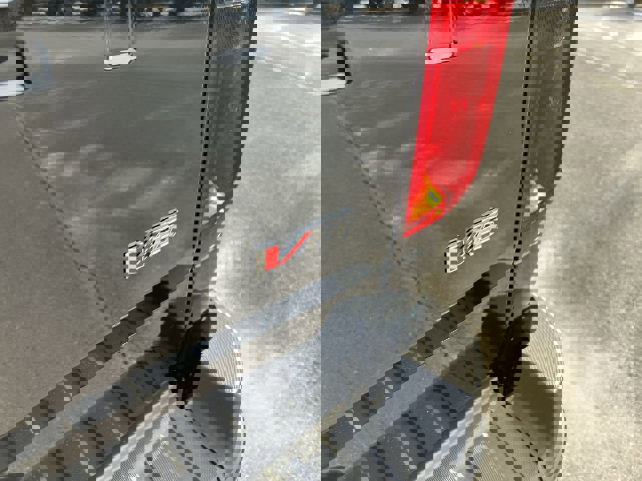 Used 2022 Chevrolet Colorado LT w/ Safety Package image 12