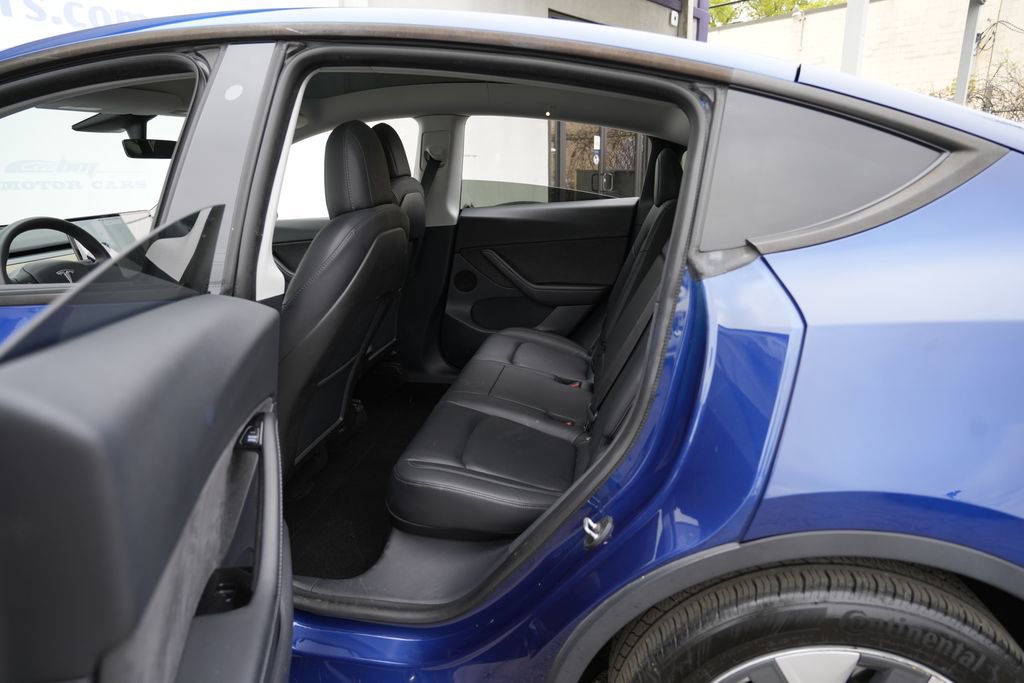 Used 2020 Tesla Model Y Performance image 26