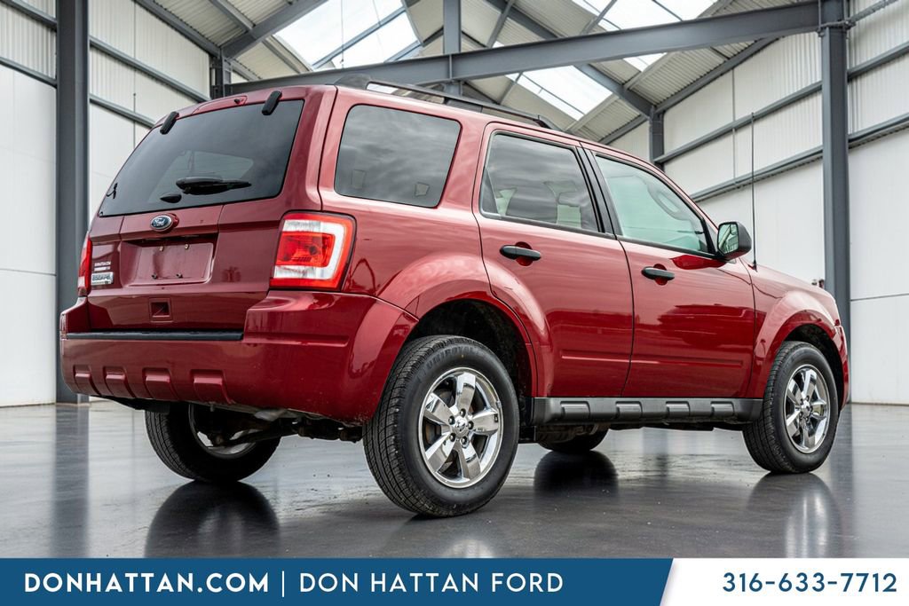 Used 2011 Ford Escape XLT image 30