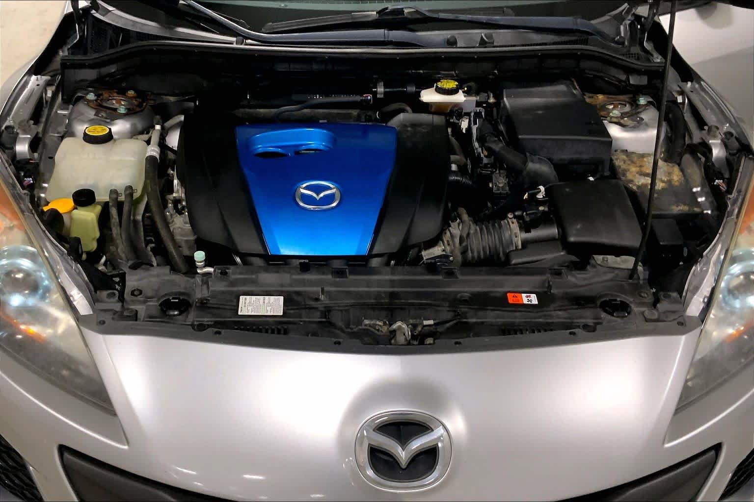 Used 2013 MAZDA MAZDA3 i Touring FWD image 29