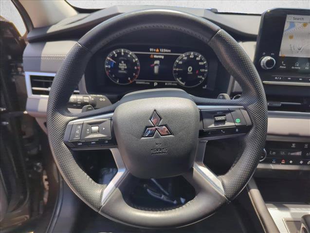 Used 2022 Mitsubishi Outlander SEL FWD image 16