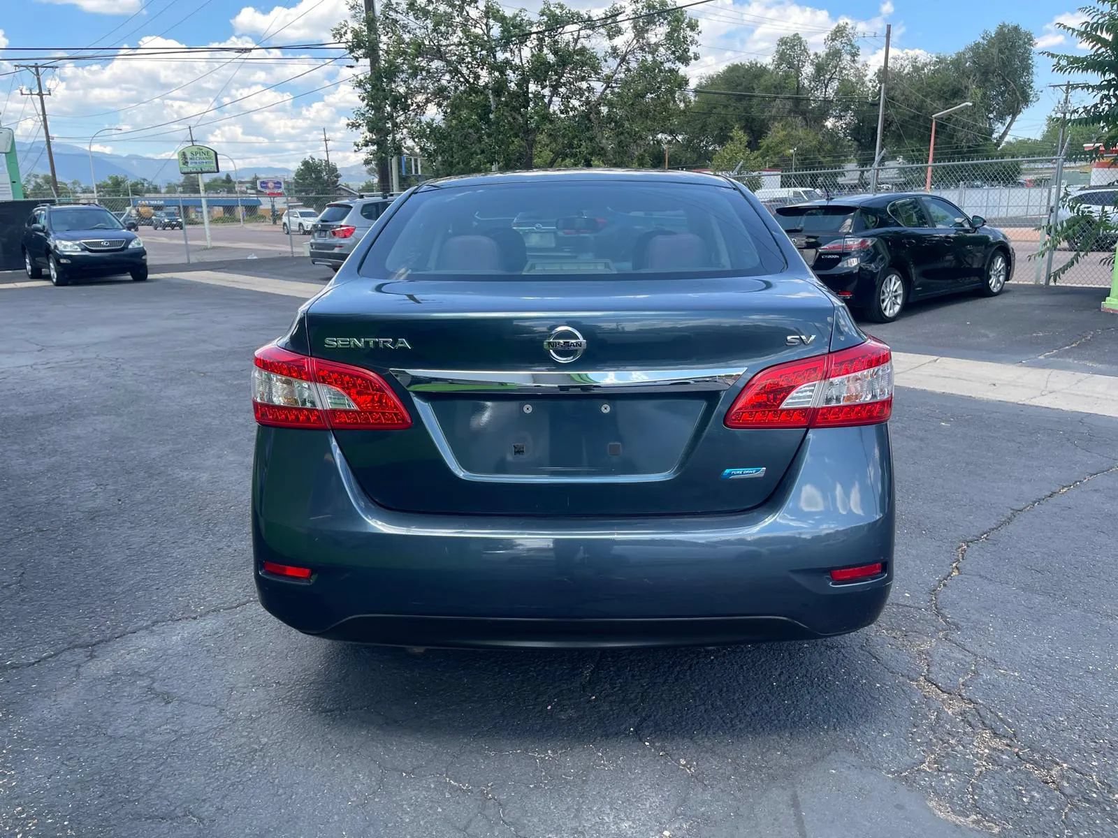 Used 2014 Nissan Sentra SV FWD image 7