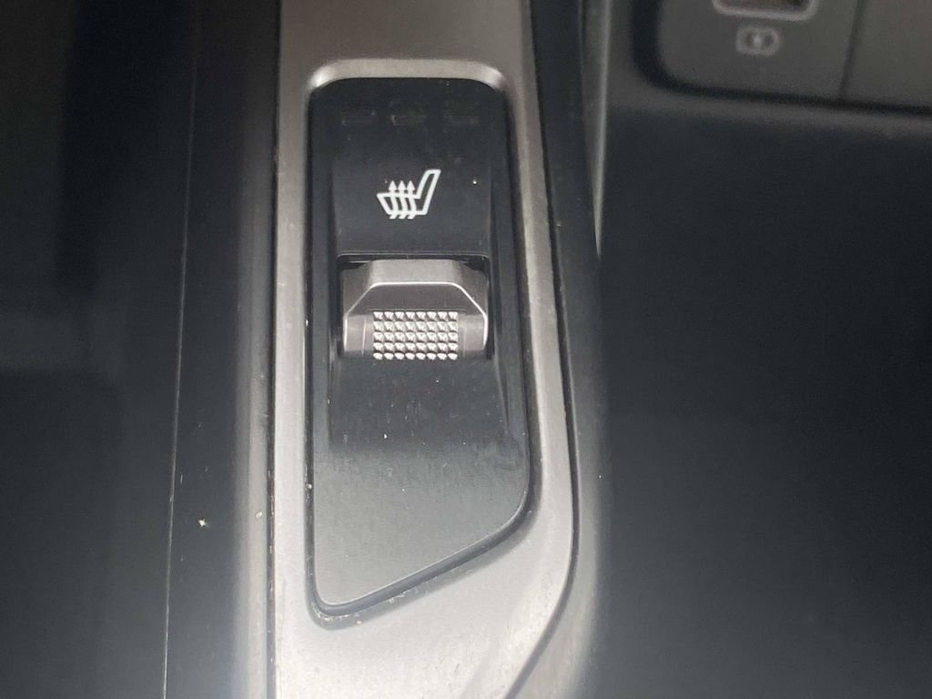 Used 2023 Kia Sorento EX FWD image 29