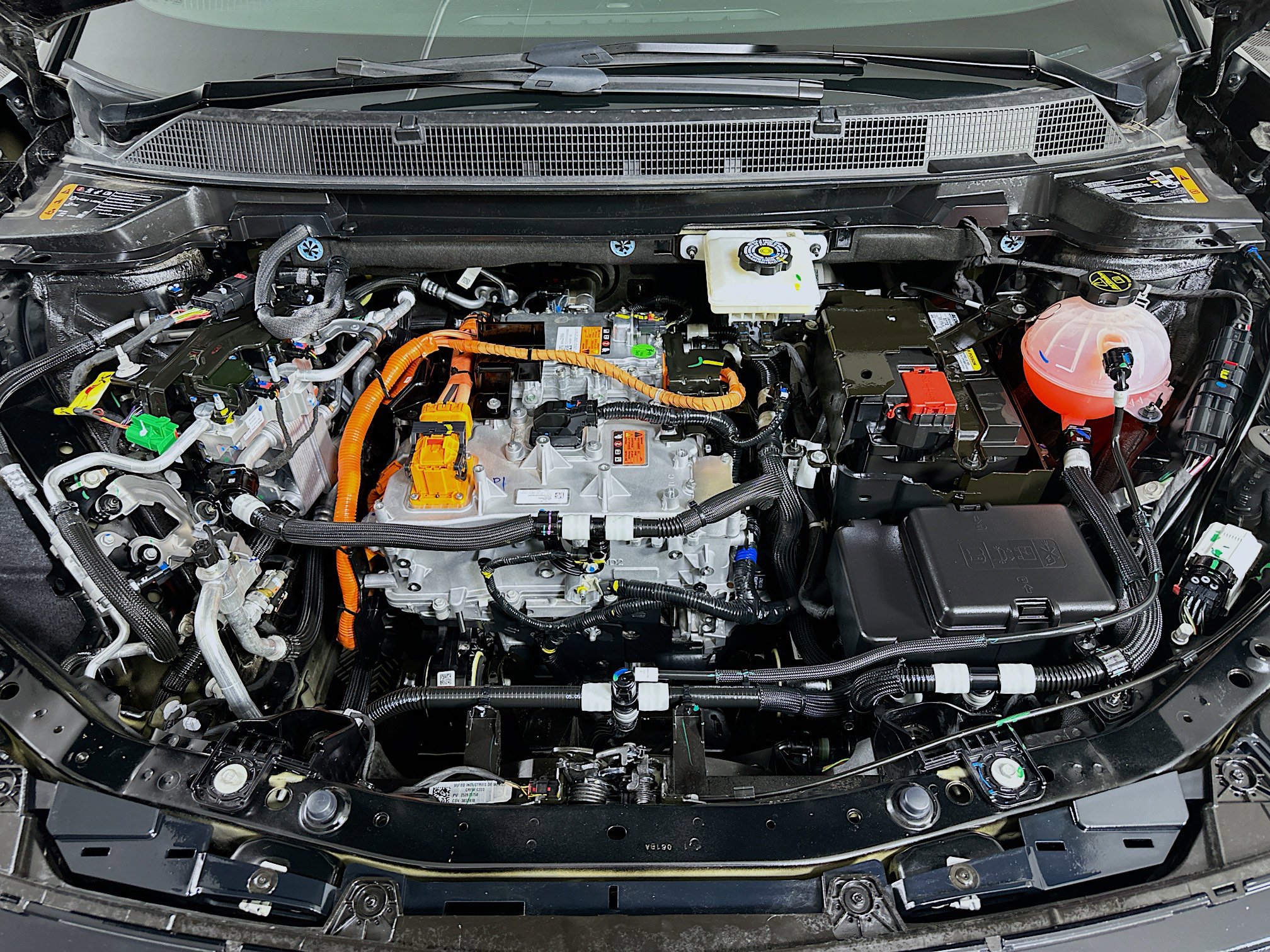 Used 2025 Chevrolet Equinox EV RS image 32