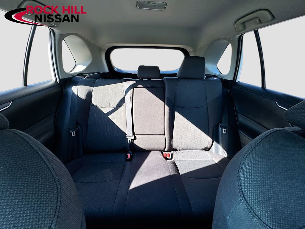 Used 2021 Toyota RAV4 XLE image 24