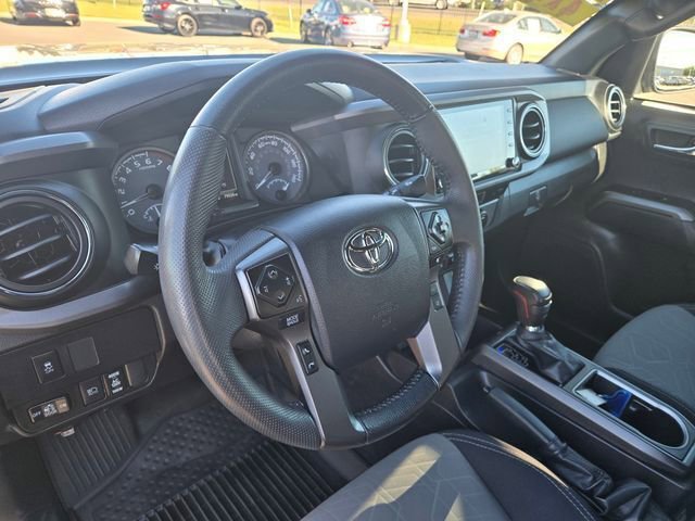Used 2023 Toyota Tacoma TRD Off-Road w/ Black Out Package (TMS) image 12