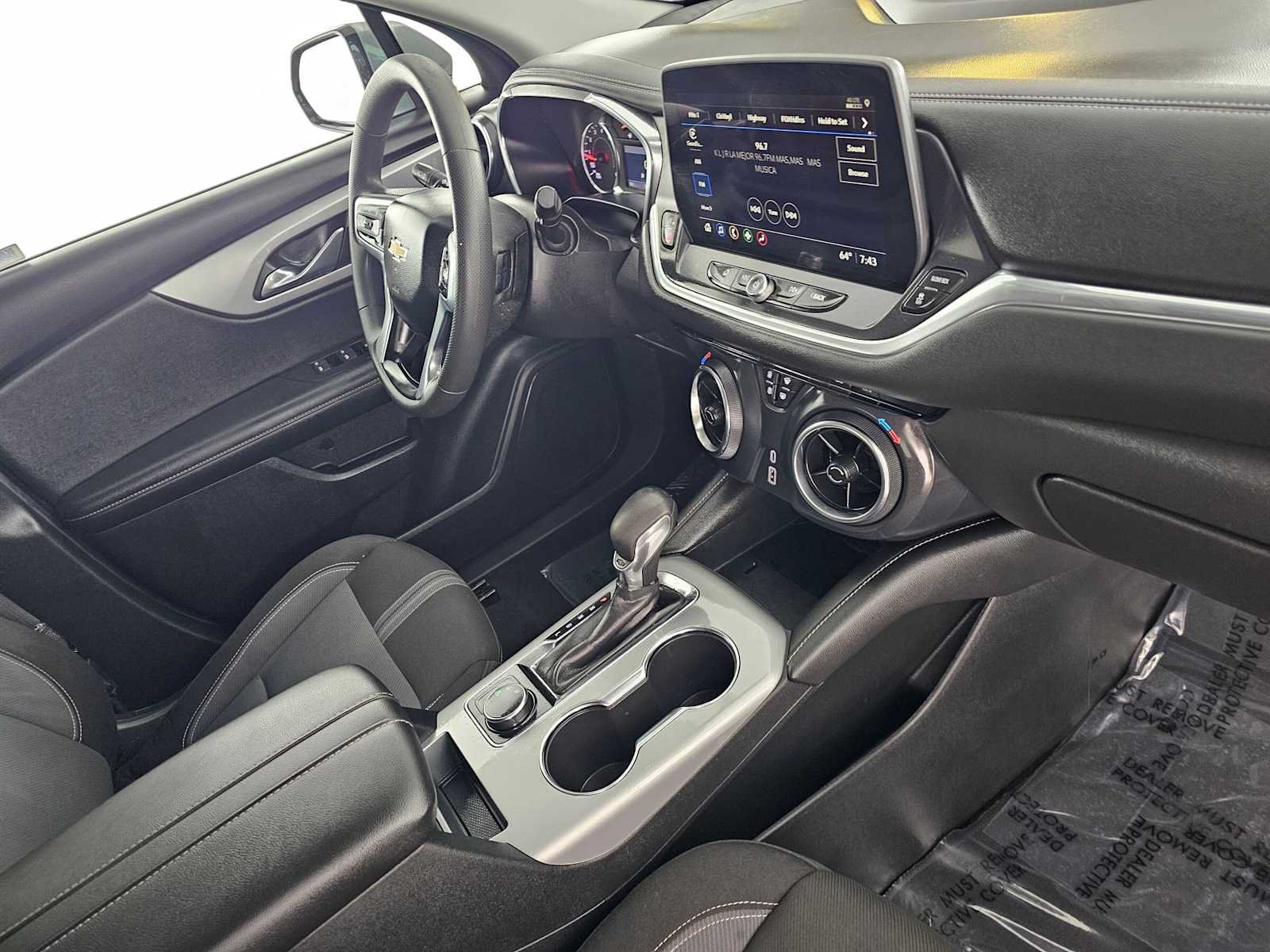 Used 2023 Chevrolet Blazer LT FWD image 11