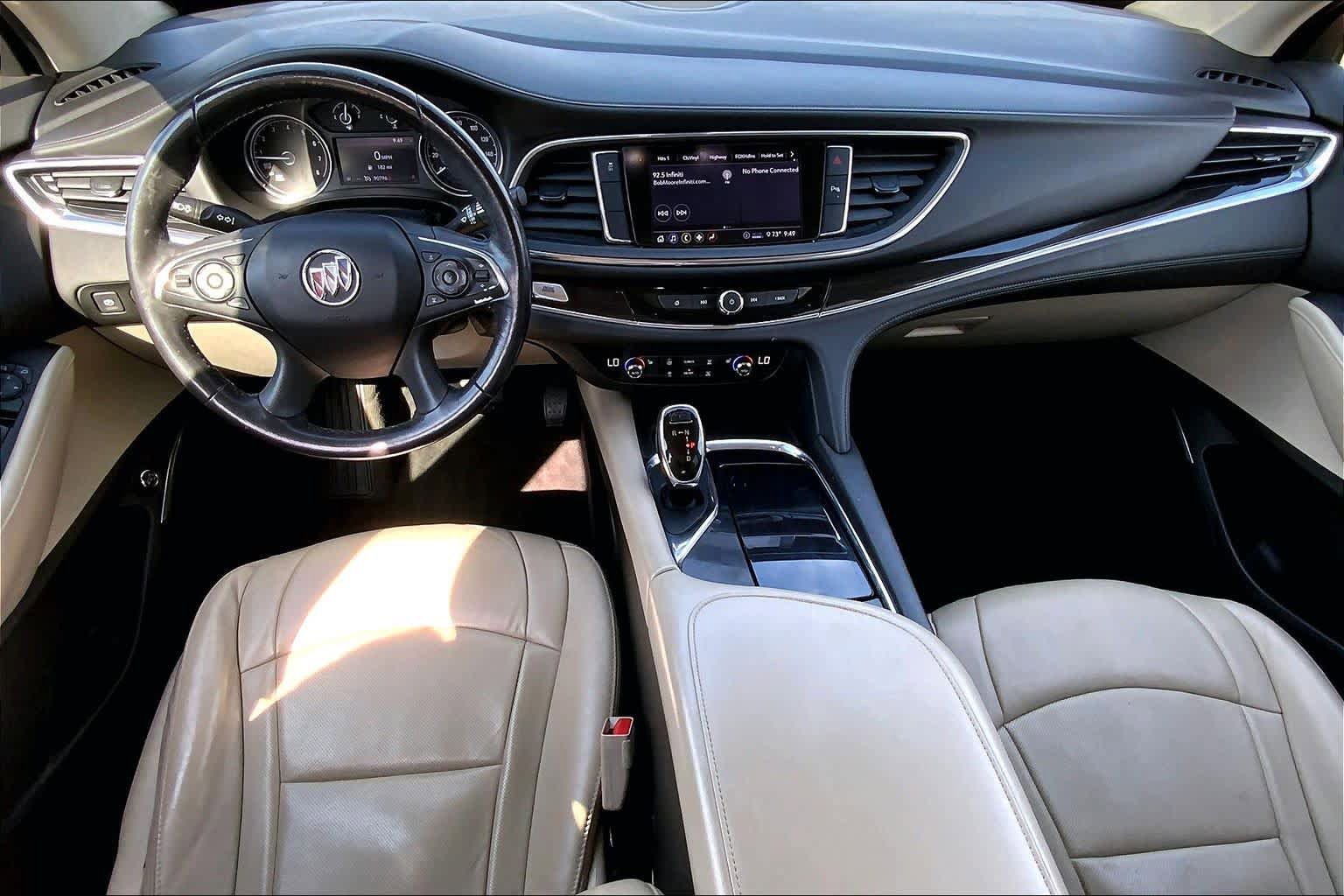 Used 2020 Buick Enclave Essence w/ LPO, Touring Package FWD image 15