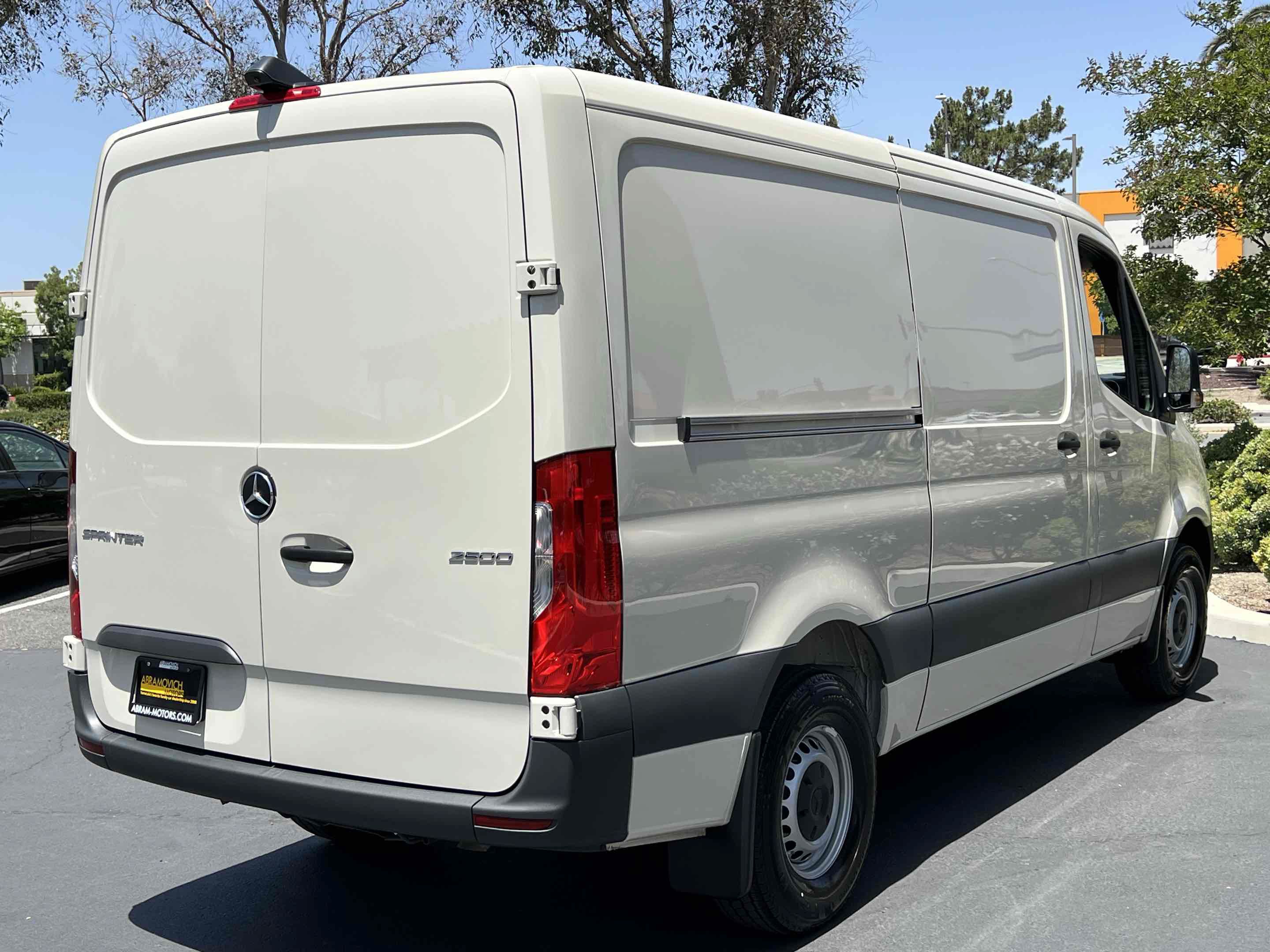 Used 2026 Mercedes-Benz Sprinter 2500 image 21