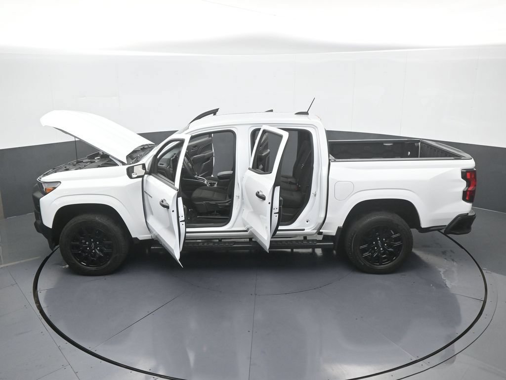 Used 2025 Chevrolet Colorado W/T w/ WT Custom Package RWD image 62