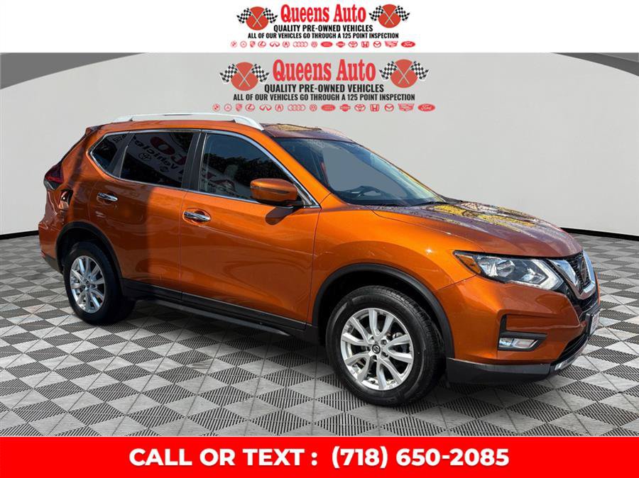 Used 2018 Nissan Rogue SV AWD/4WD image 9