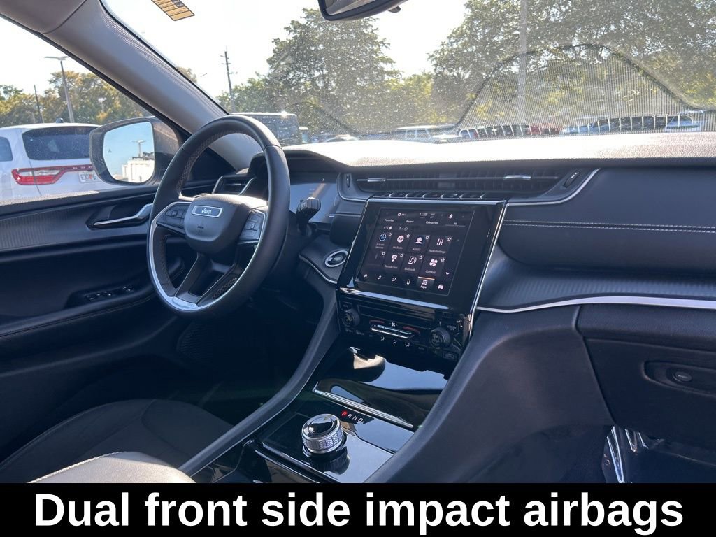 Certified 2023 Jeep Grand Cherokee L Laredo image 25