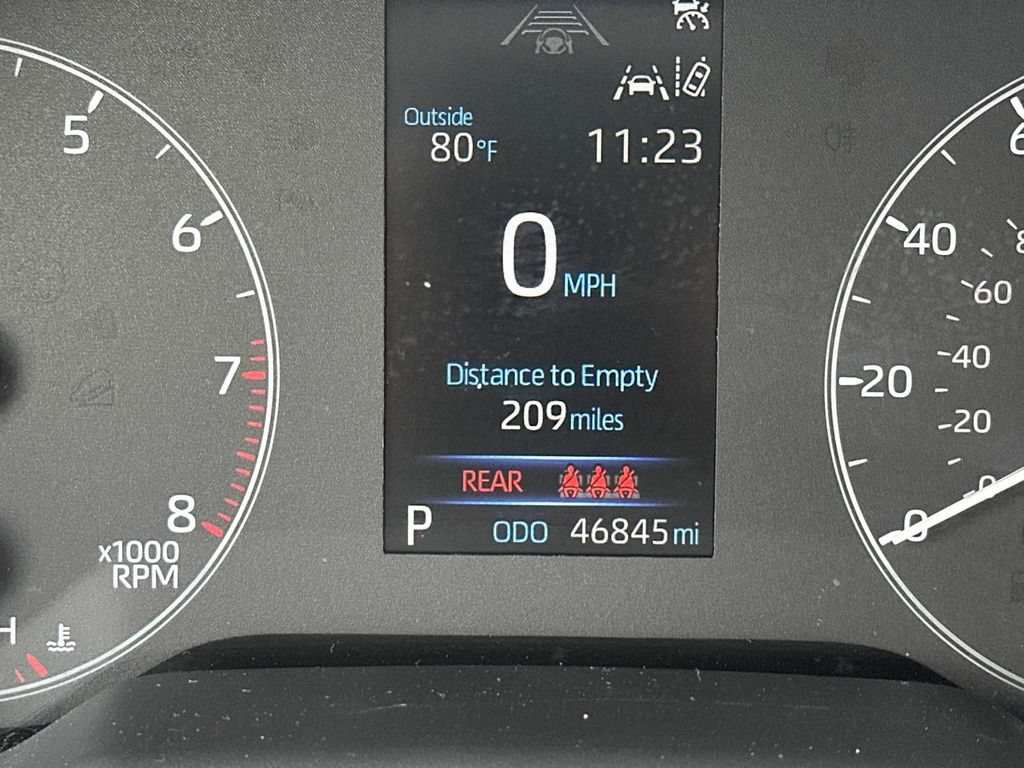 Used 2025 Toyota Corolla LE FWD image 20