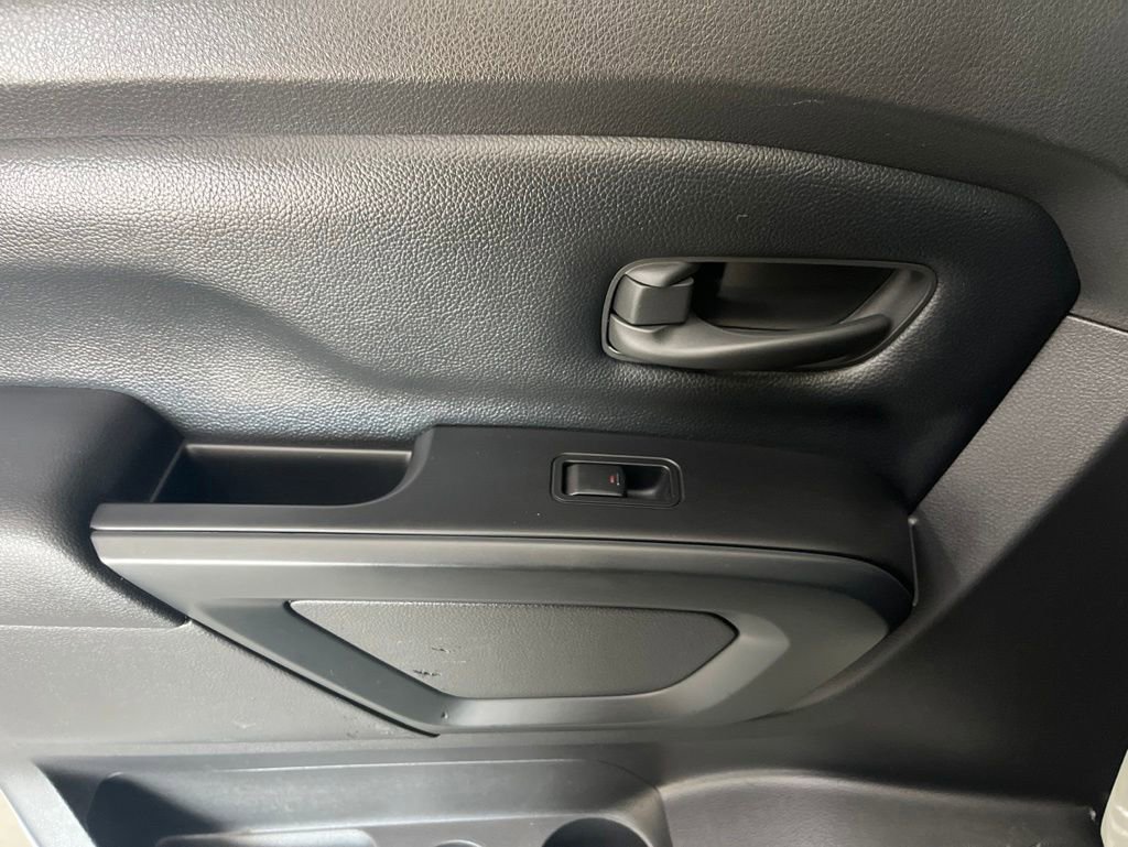 Used 2017 Nissan Titan S RWD image 49