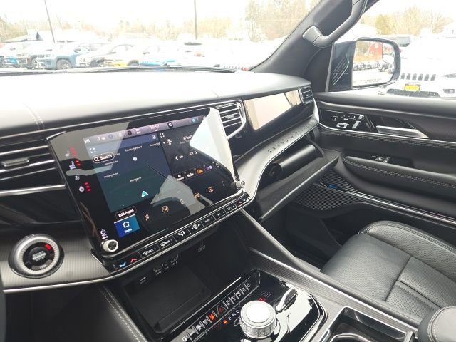 Certified 2025 Jeep Grand Wagoneer Series II Obsidian w/ Quick Order Packagew 28T image 26