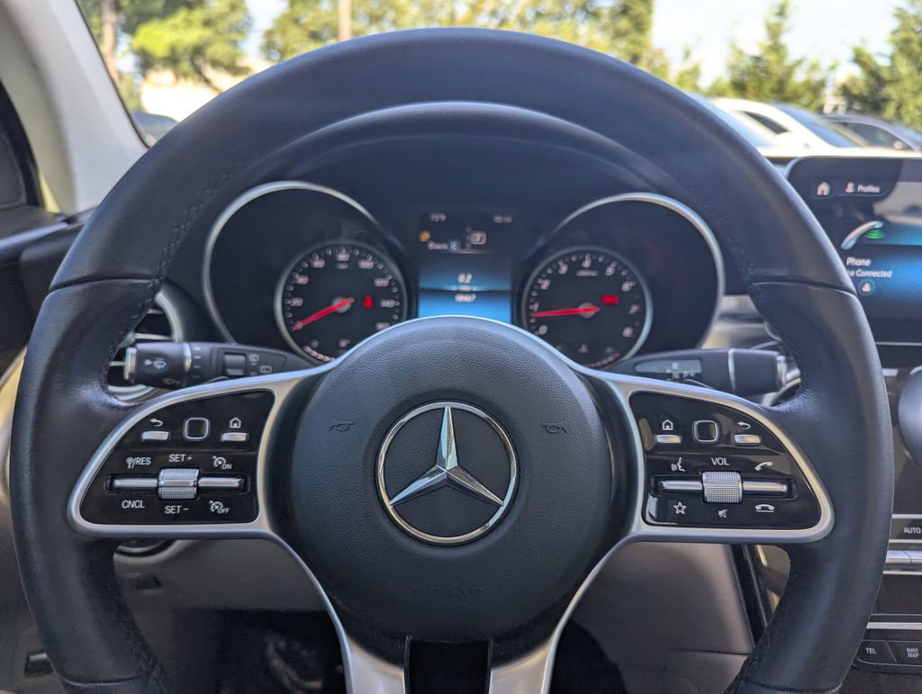 Used 2022 Mercedes-Benz GLC 300 w/ Premium Package Lite image 20