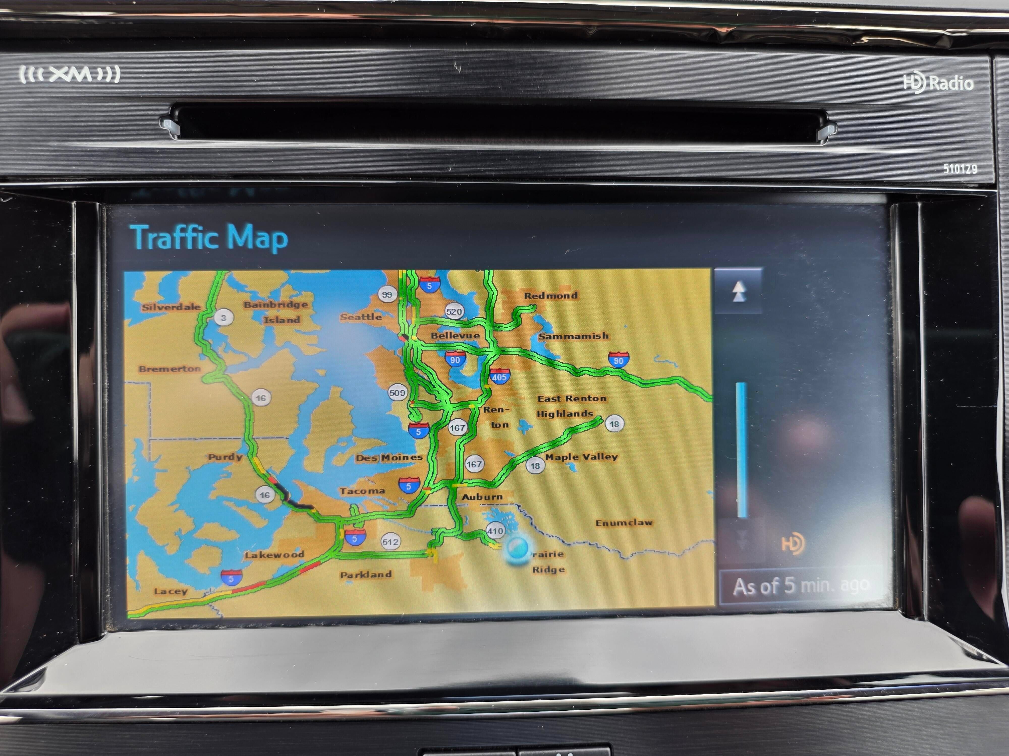 Used 2018 Toyota Avalon XLE FWD image 13