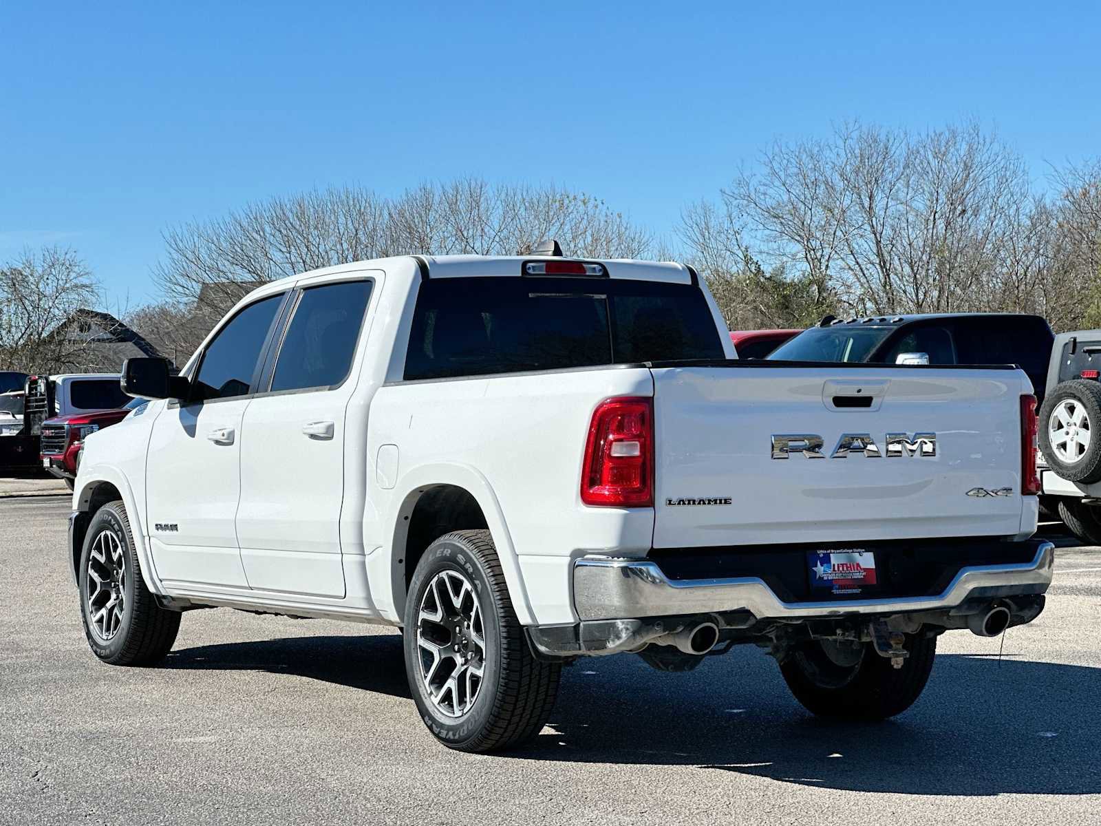 Used 2025 RAM 1500 Laramie image 13