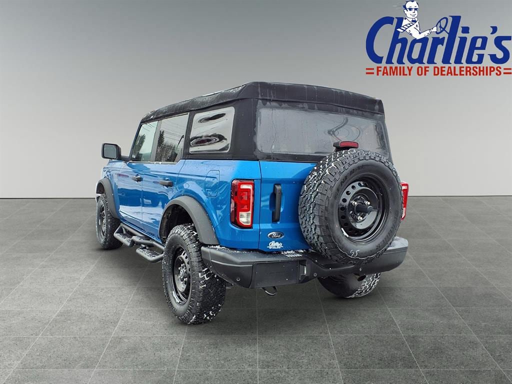 Used 2023 Ford Bronco Black Diamond AWD/4WD image 5