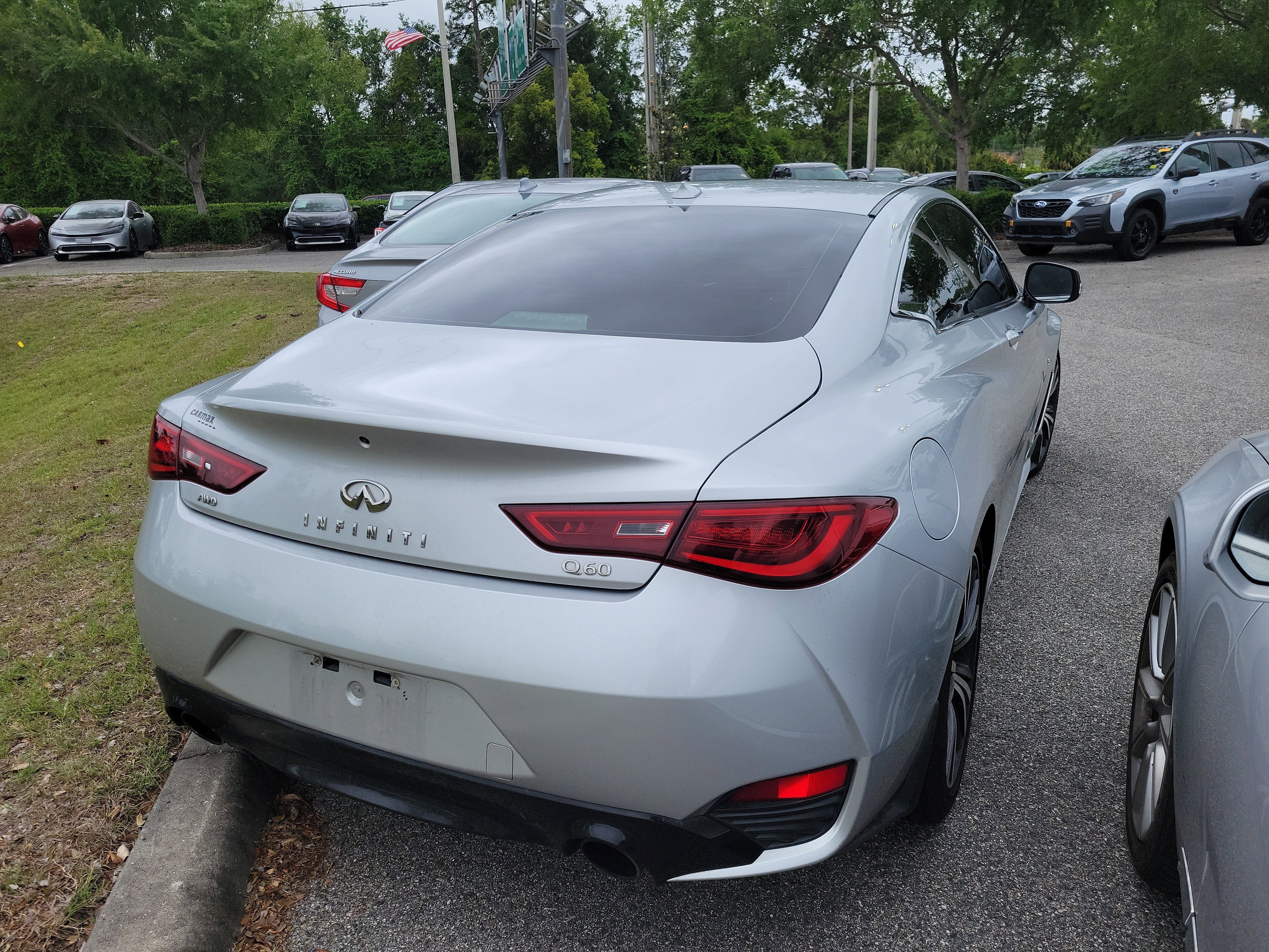 Used 2020 INFINITI Q60 3.0t Luxe AWD/4WD image 16
