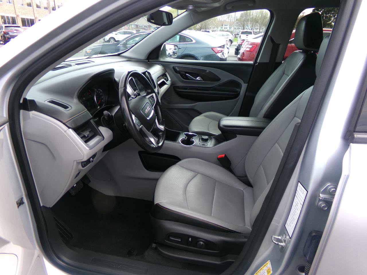 Used 2018 GMC Terrain SLT AWD/4WD image 12