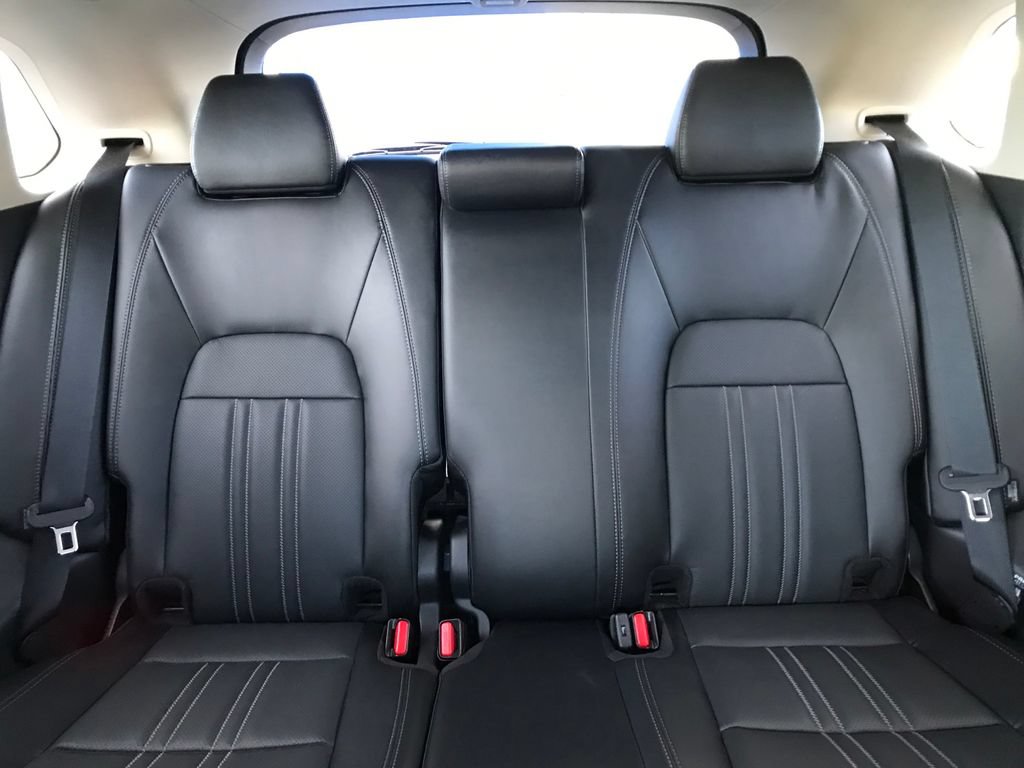 Certified 2025 Honda HR-V EX-L image 9