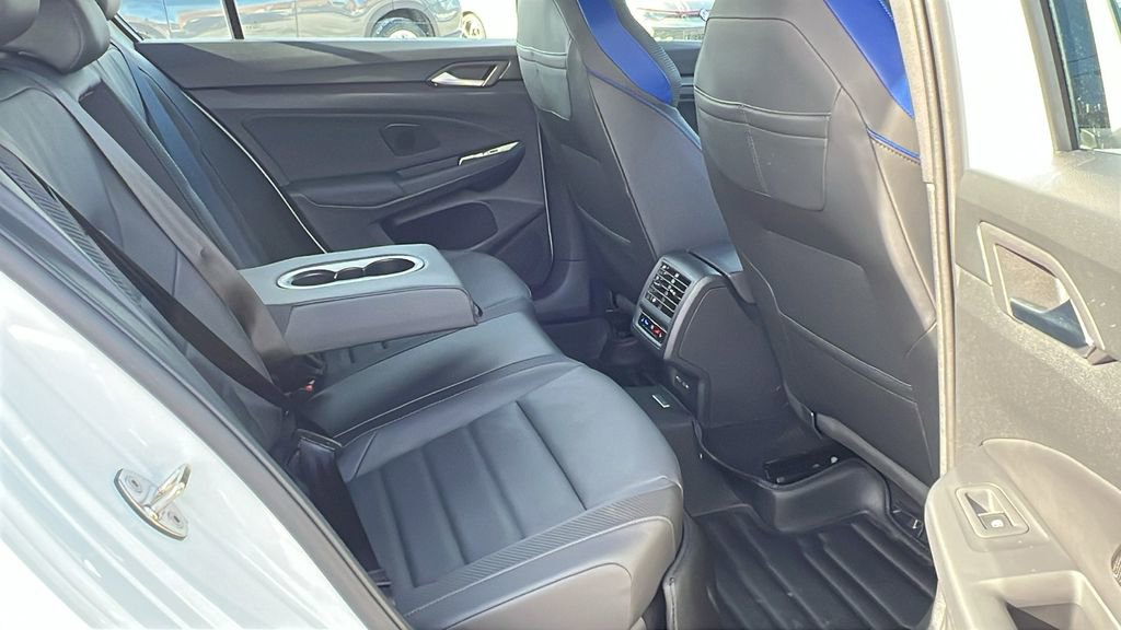 Used 2025 Volkswagen Golf R 2.0T image 15