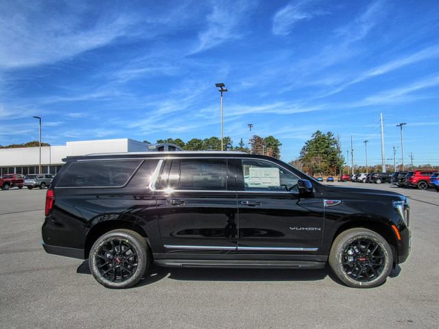 New 2026 GMC Yukon XL Elevation image 3