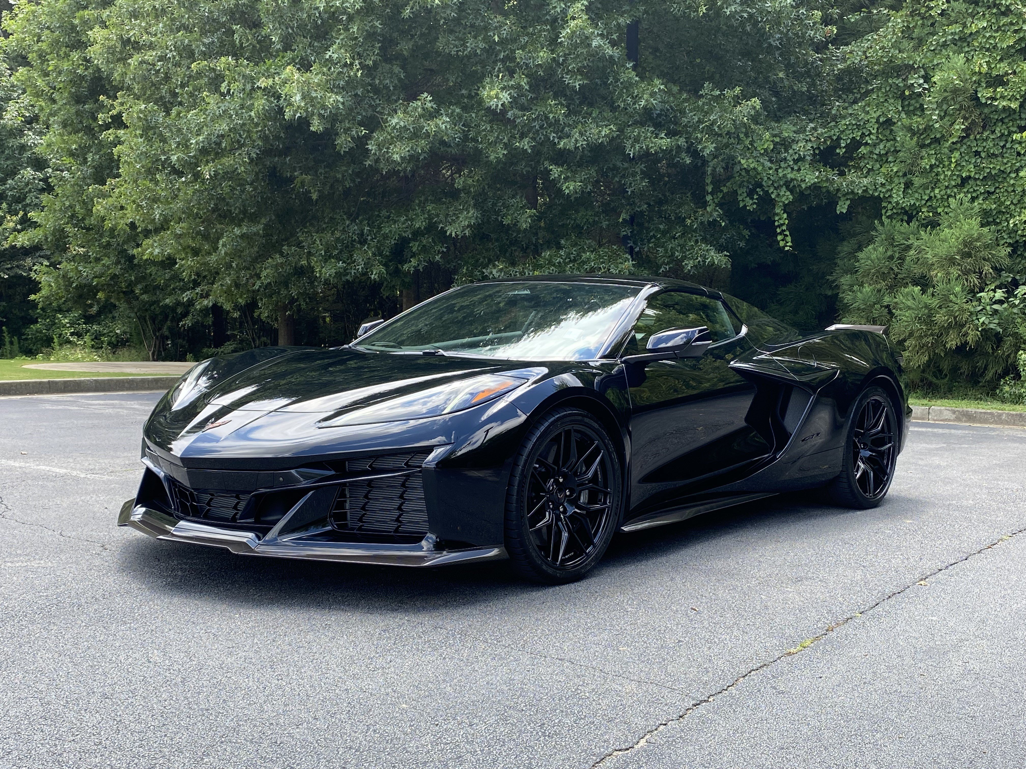 Used 2024 Chevrolet Corvette Z06 RWD image 5