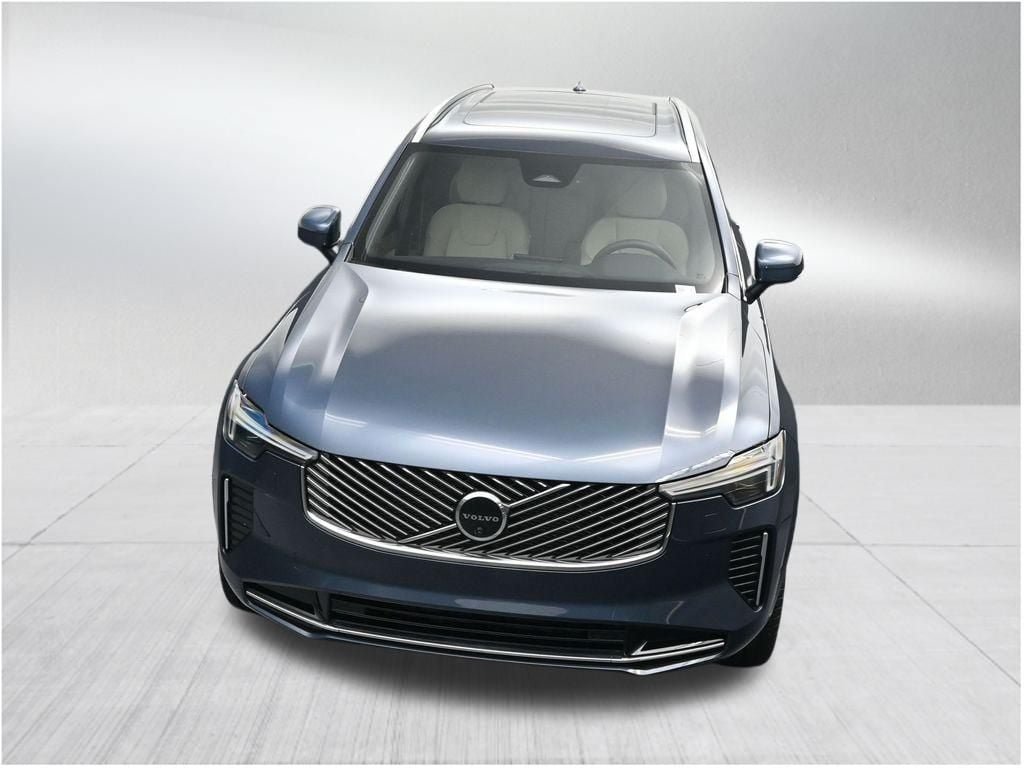 New 2026 Volvo XC90 B6 Plus w/ Protection Package Premier AWD/4WD image 23
