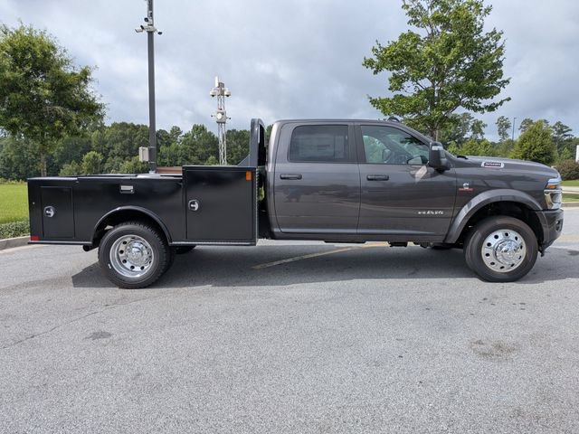 New 2026 RAM 5500 4x4 Crew Cab w/ Laramie Trim Package image 6