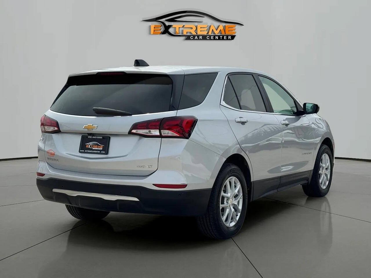 Used 2022 Chevrolet Equinox LT w/ Driver Convenience Package AWD/4WD image 7