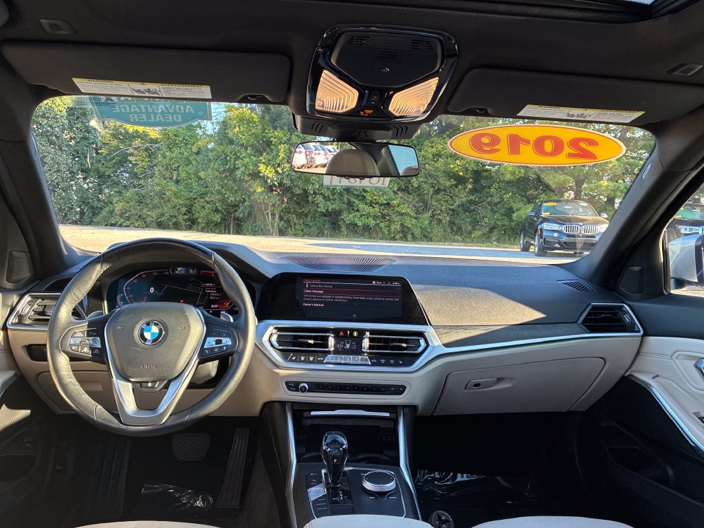 Used 2019 BMW 330i xDrive Sedan w/ Premium Package AWD/4WD image 19