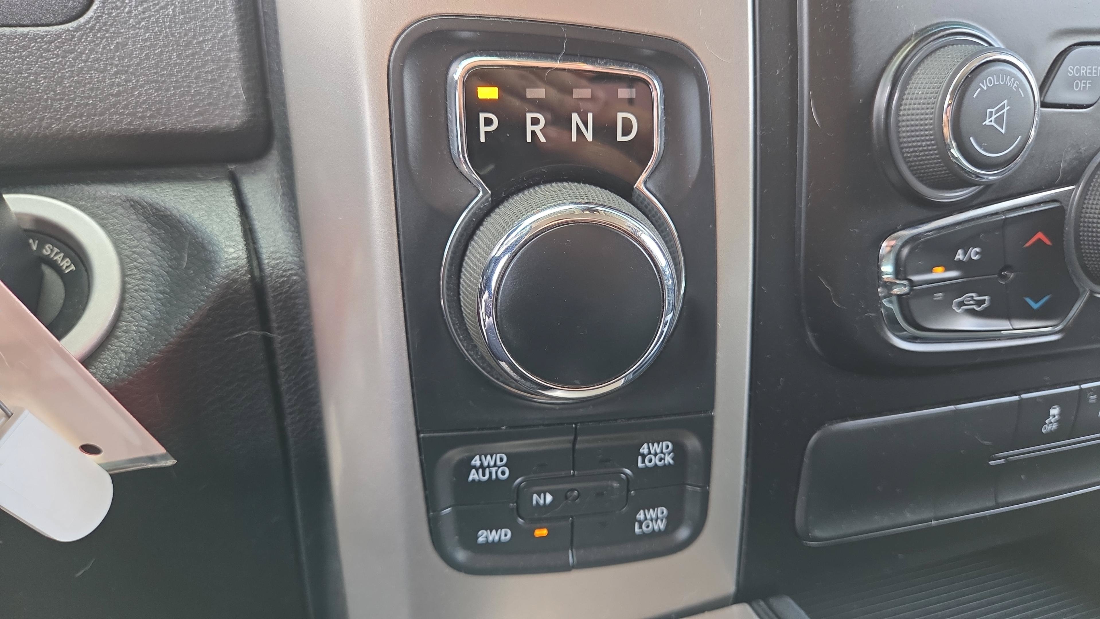 Used 2018 RAM 1500 Lone Star AWD/4WD image 30