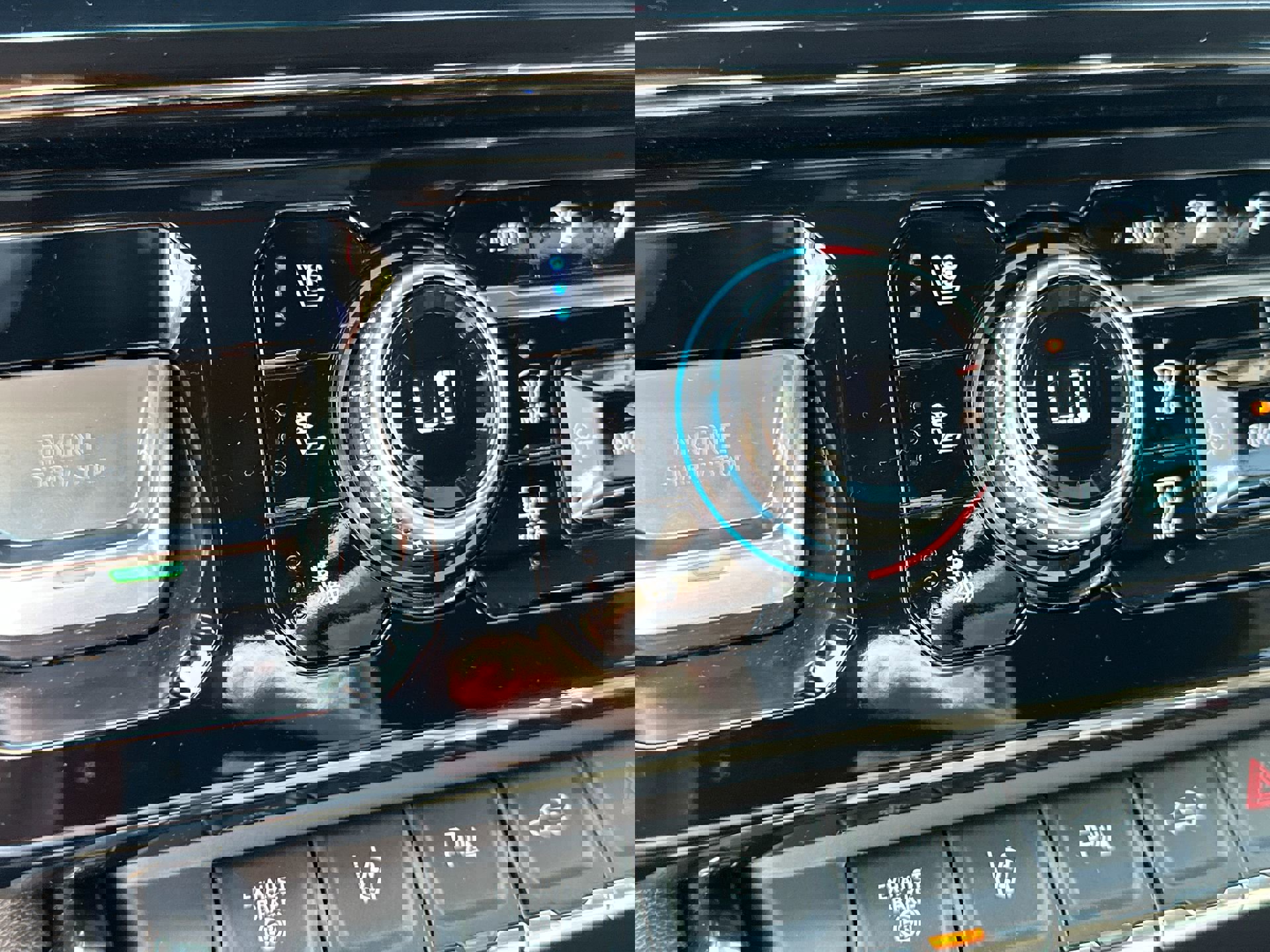 Certified 2024 GMC Sierra 2500 AT4 w/ AT4 Premium Plus Package image 23