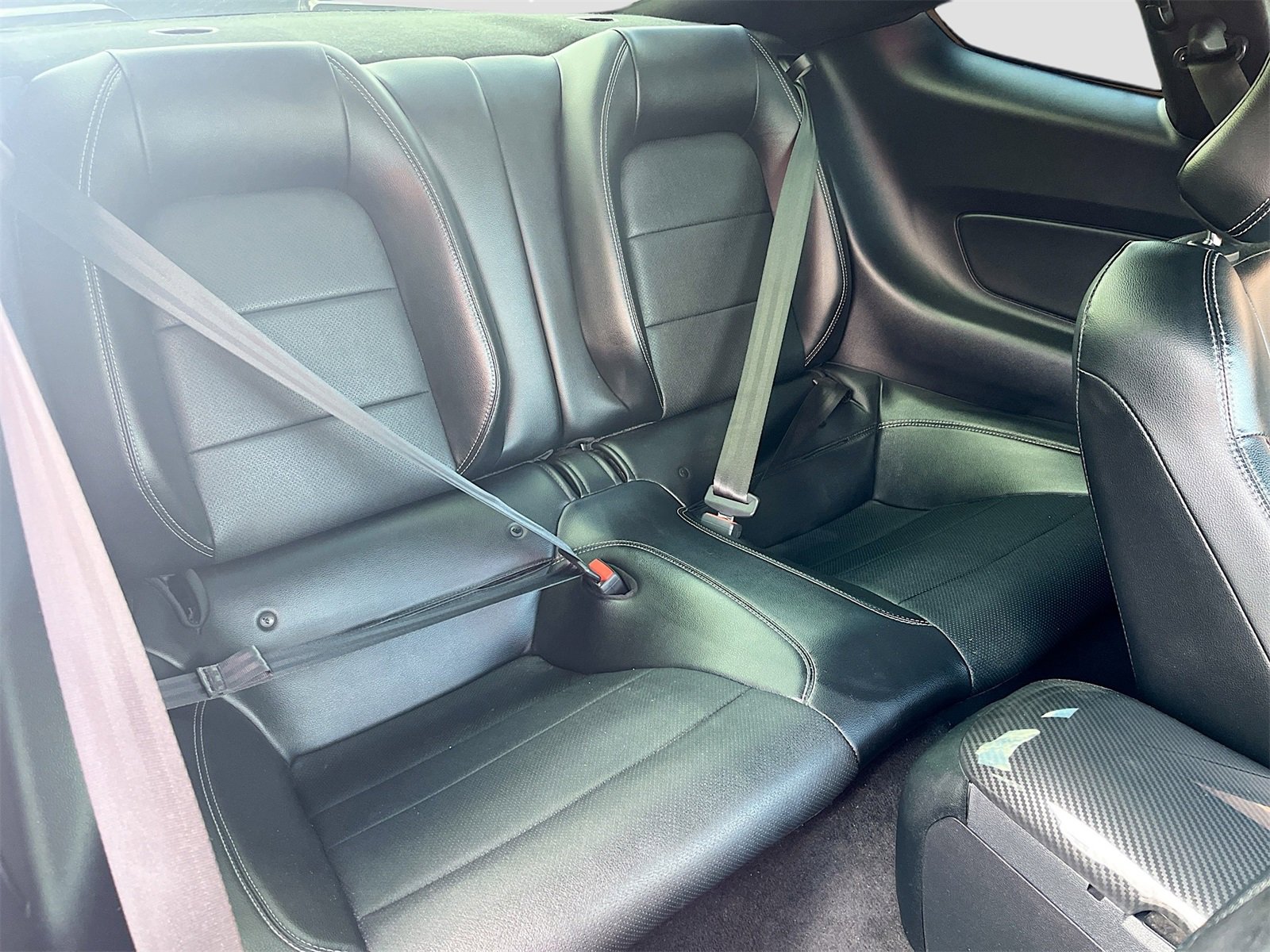 Used 2022 Ford Mustang GT Premium image 26