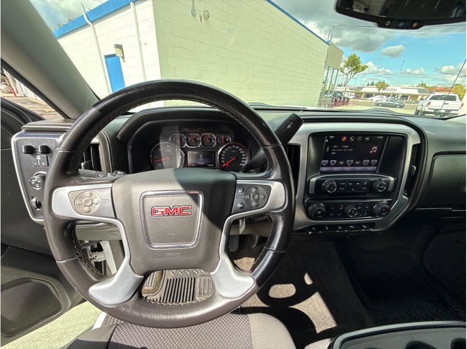 Used 2016 GMC Sierra 1500 SLE w/ SLE Value Package image 24