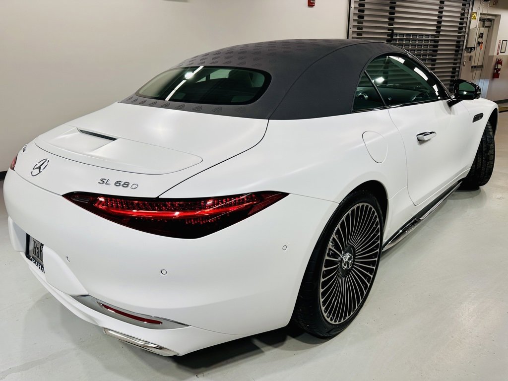 New 2026 Mercedes-Benz Maybach SL 680 image 7